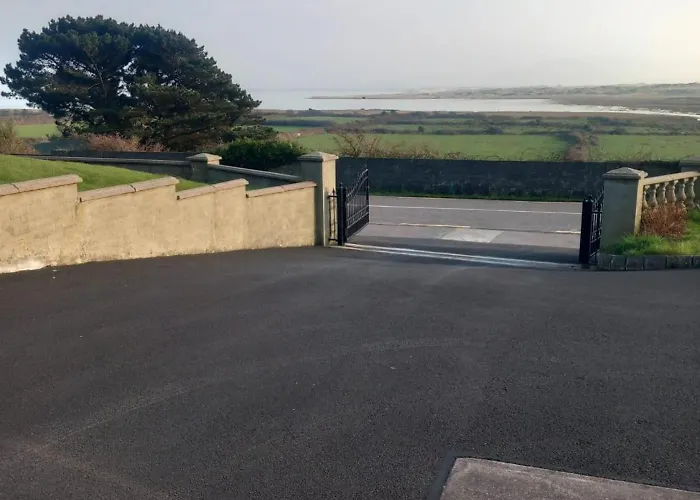 4 Bed In Annascaul Oc-ii08305 Holiday home *